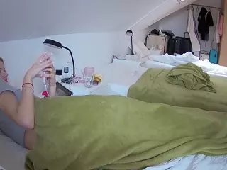 Julmodels Bedroom-D4's Live Sex Cam Show