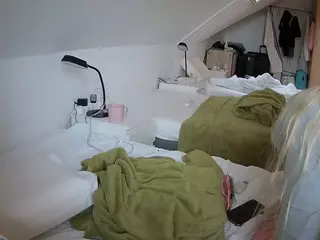 Julmodels Bedroom-D4's Live Sex Cam Show