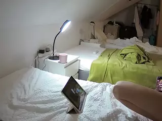 Julmodels Bedroom-D4's Live Sex Cam Show
