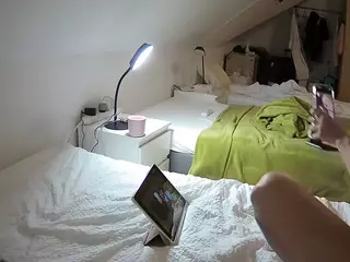 Julmodels Bedroom-D4's Live Sex Cam Show