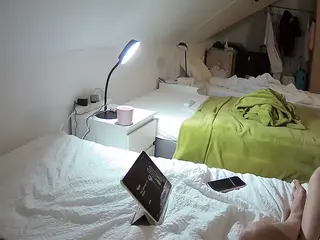 Julmodels Bedroom-D4's Live Sex Cam Show