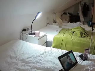 Julmodels Bedroom-D4's Live Sex Cam Show
