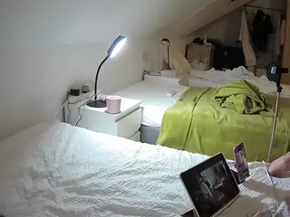 Julmodels Bedroom-D4's Live Sex Cam Show