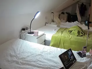 Julmodels Bedroom-D4's Live Sex Cam Show