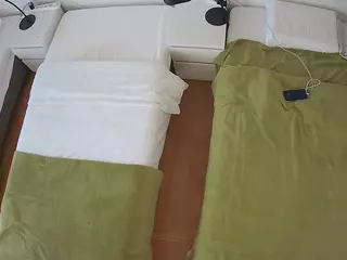 Julmodels Bedroom-D5's Live Sex Cam Show