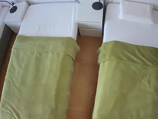 Julmodels Bedroom-D5's Live Sex Cam Show