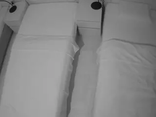 Julmodels Bedroom-D5's Live Sex Cam Show