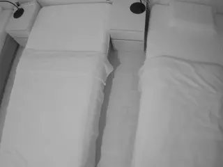 Julmodels Bedroom-D5's Live Sex Cam Show