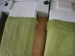 Julmodels Bedroom-D5's Live Sex Cam Show