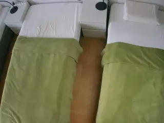 Julmodels Bedroom-D5's Live Sex Cam Show
