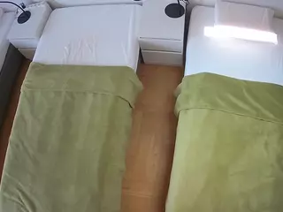 Julmodels Bedroom-D5's Live Sex Cam Show