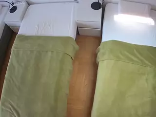 Julmodels Bedroom-D5's Live Sex Cam Show