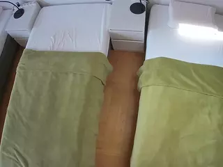 Julmodels Bedroom-D5's Live Sex Cam Show