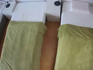 Julmodels Bedroom-D5's Live Sex Cam Show