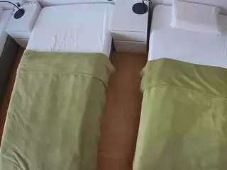 Julmodels Bedroom-D5's Live Sex Cam Show