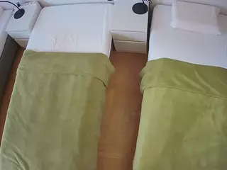 Julmodels Bedroom-D5's Live Sex Cam Show