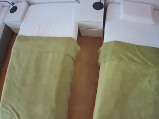 Julmodels Bedroom-D5's Live Sex Cam Show