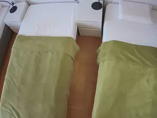 Julmodels Bedroom-D5's Live Sex Cam Show