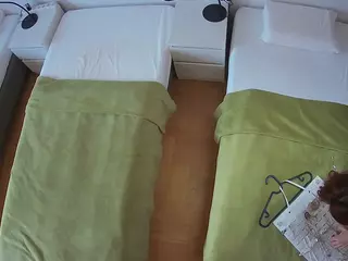 Julmodels Bedroom-D5's Live Sex Cam Show