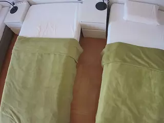 Julmodels Bedroom-D5's Live Sex Cam Show