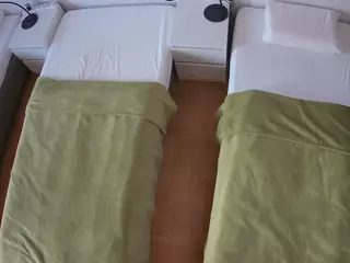 Julmodels Bedroom-D5's Live Sex Cam Show