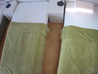 Julmodels Bedroom-D5's Live Sex Cam Show