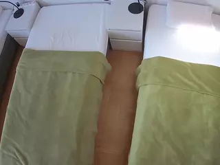 Julmodels Bedroom-D5's Live Sex Cam Show
