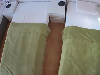 Julmodels Bedroom-D5's Live Sex Cam Show