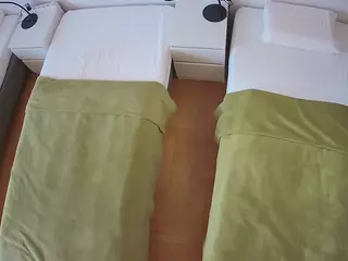 Julmodels Bedroom-D5's Live Sex Cam Show