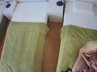 Julmodels Bedroom-D5's Live Sex Cam Show