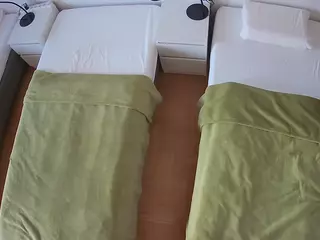 Julmodels Bedroom-D5's Live Sex Cam Show