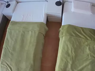 Julmodels Bedroom-D5's Live Sex Cam Show
