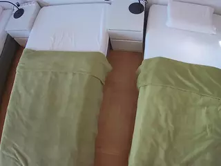 Julmodels Bedroom-D5's Live Sex Cam Show