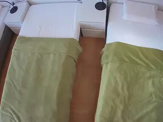 Julmodels Bedroom-D5's Live Sex Cam Show
