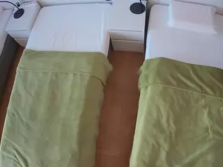 Julmodels Bedroom-D5's Live Sex Cam Show