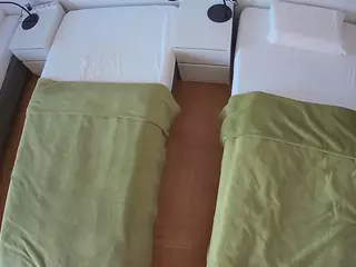 Julmodels Bedroom-D5's Live Sex Cam Show