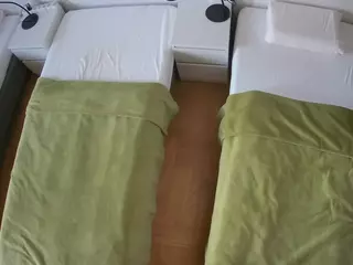 Julmodels Bedroom-D5's Live Sex Cam Show