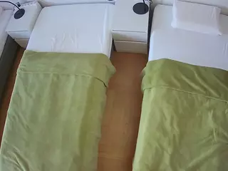 Julmodels Bedroom-D5's Live Sex Cam Show