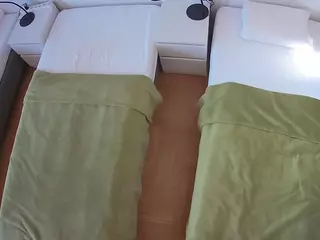Julmodels Bedroom-D5's Live Sex Cam Show