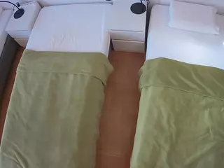Julmodels Bedroom-D5's Live Sex Cam Show
