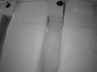 Julmodels Bedroom-D5's Live Sex Cam Show