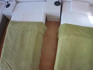 Julmodels Bedroom-D5's Live Sex Cam Show