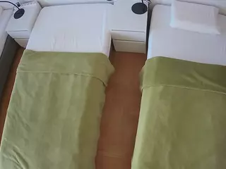 Julmodels Bedroom-D5's Live Sex Cam Show