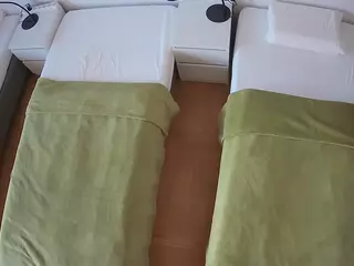 Julmodels Bedroom-D5's Live Sex Cam Show