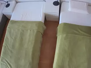 Julmodels Bedroom-D5's Live Sex Cam Show