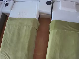 Julmodels Bedroom-D5's Live Sex Cam Show
