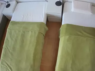 Julmodels Bedroom-D5's Live Sex Cam Show
