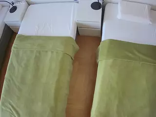 Julmodels Bedroom-D5's Live Sex Cam Show