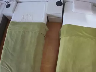 Julmodels Bedroom-D5's Live Sex Cam Show