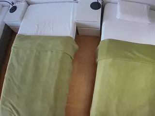 Julmodels Bedroom-D5's Live Sex Cam Show